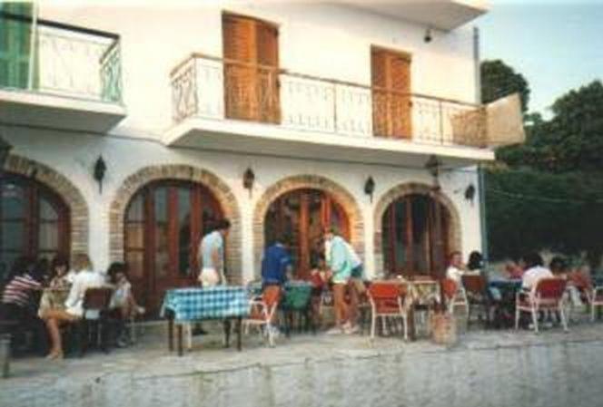 Pansion Alexandros Hotel Pelekas Exterior photo